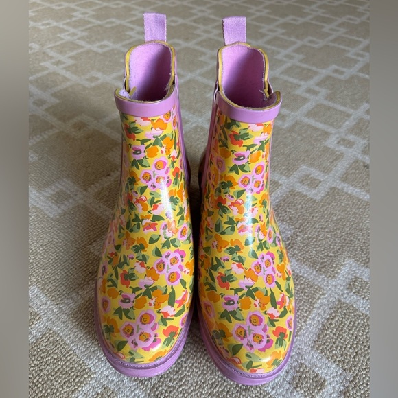 Isaac Mizrahi Floral Print Waterproof Rain Boots Chelsea Pastel Multicolor 8 - Picture 7 of 9